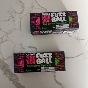 Needoh Teenie fuzz ball needoh the velvet squeeze 2 packs
